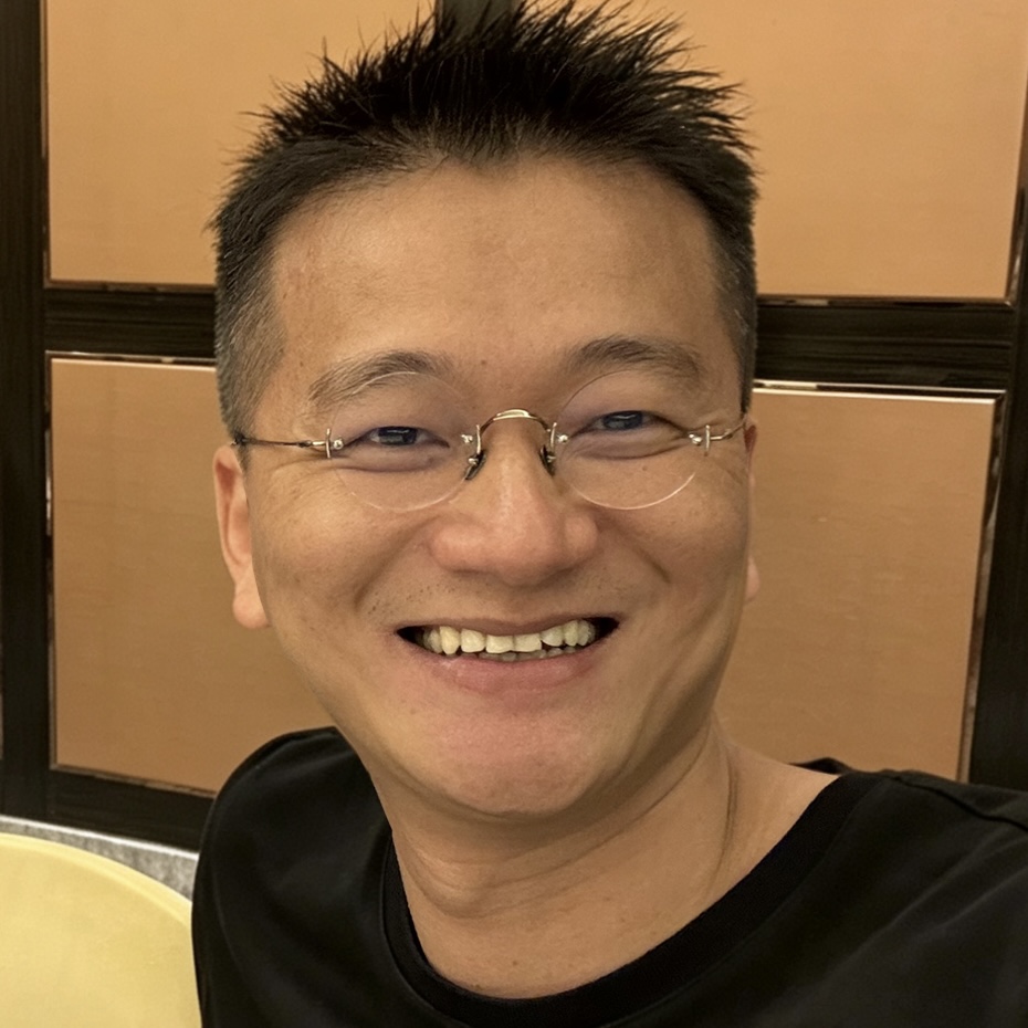 本站作者强少爷 John